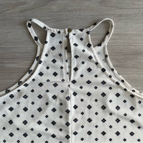 Dynamite Halter Top - Picture 4 of 6